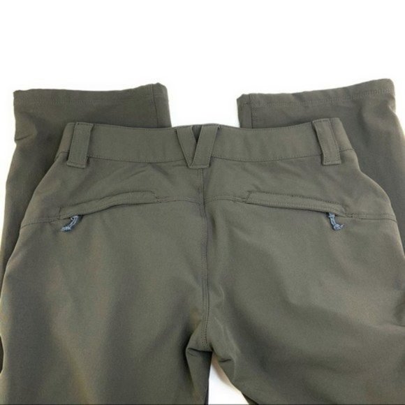 LLBean Activewear Hiking Outdoor Pants - Picture 9 of 9
